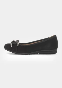 Ballerines en cuir avec chaînette décorative