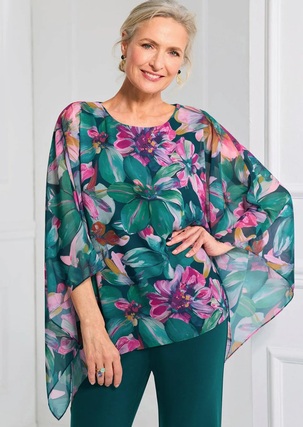 Blouse fluide avec drapé, en voile