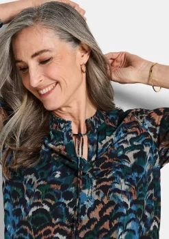Blouse imprimée en voile.