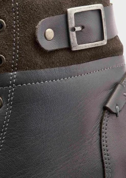 Bottines en mix de cuirs nobles