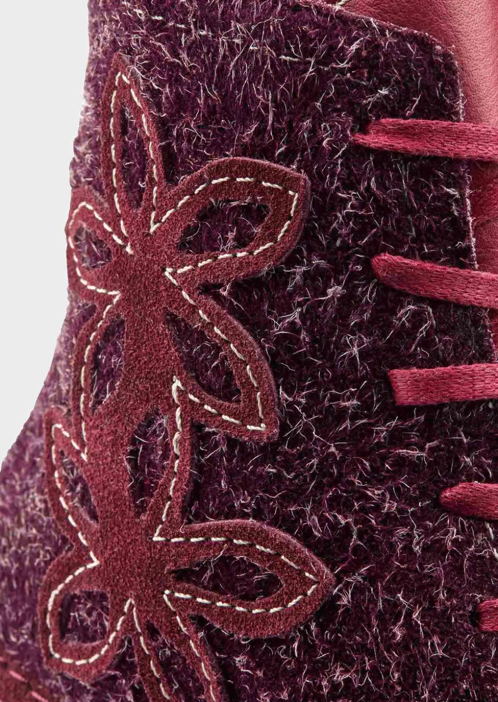 Bottines zippées avec ornement floral