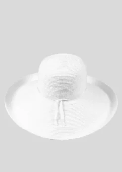 Chapeau d’été élégant à bord large