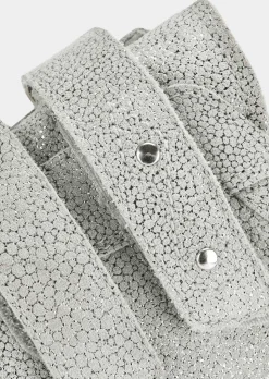 Chaussures basses avec fermeture velcro réglable