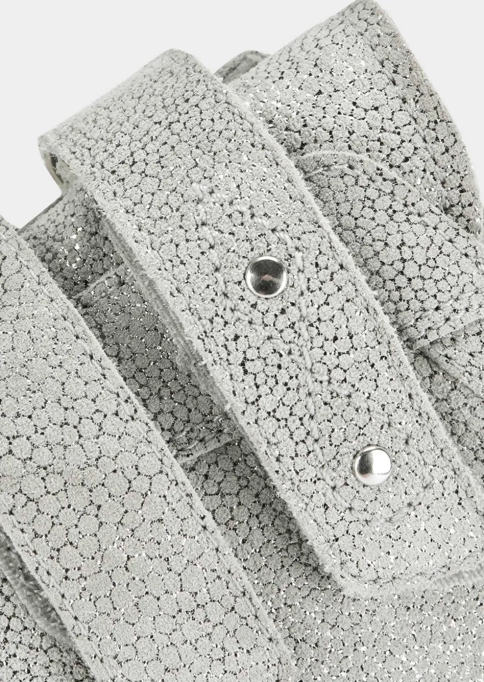 Chaussures basses avec fermeture velcro réglable