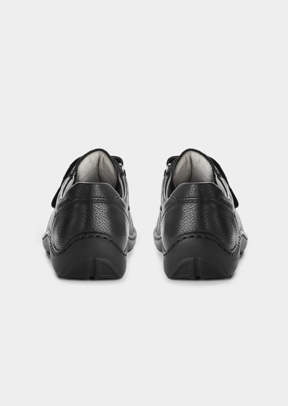 Chaussures basses avec fermeture velcro réglable