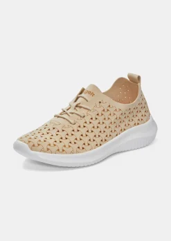 Chaussures ultra-légères avec perforations