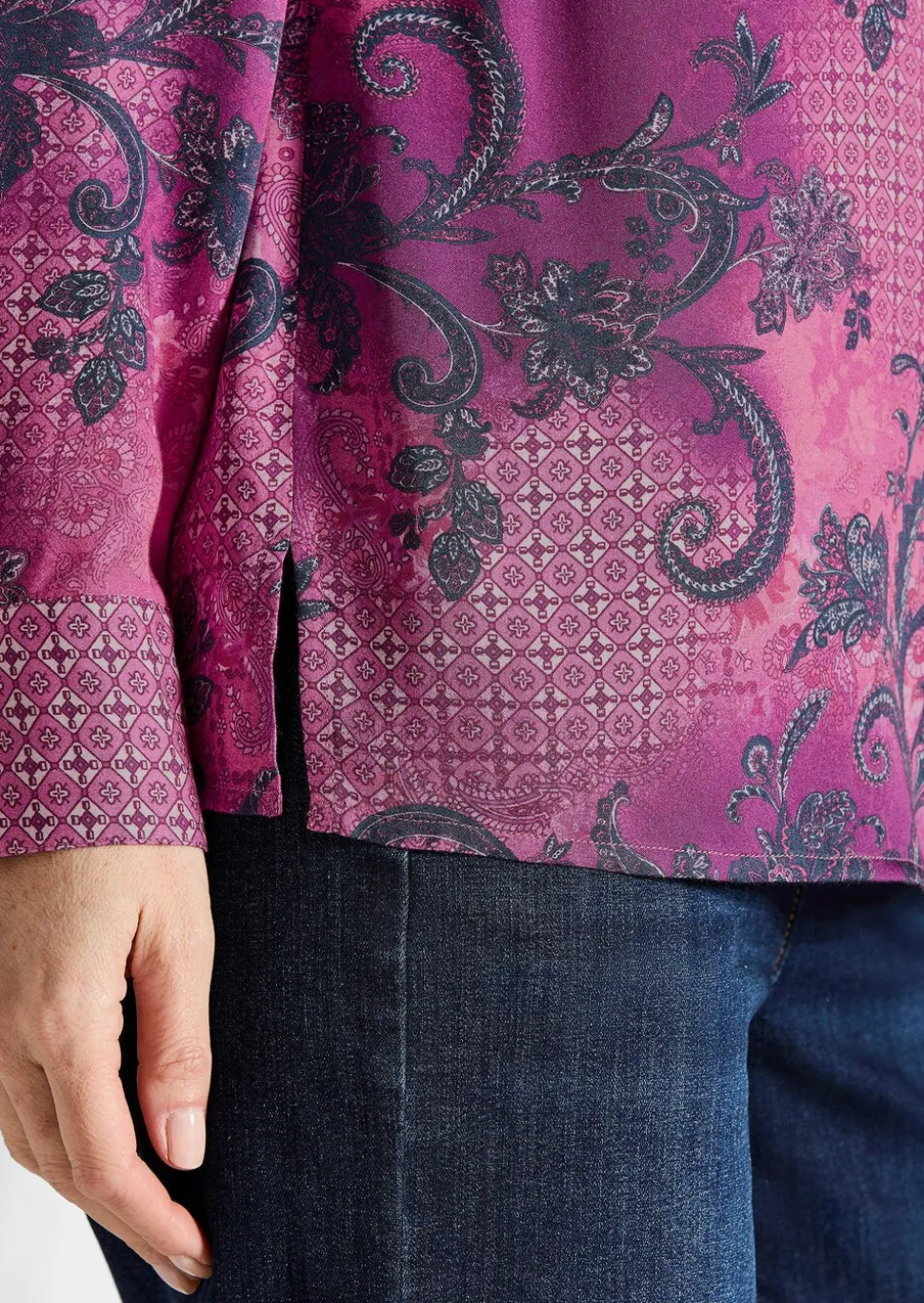Chemisier en satin de viscose.