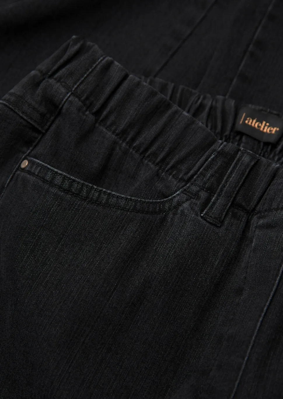 classique CARLA à taille élastique