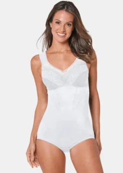 Combiné gainant avec dentelle