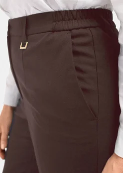 Confortable pantalon LOUISA avec pli
