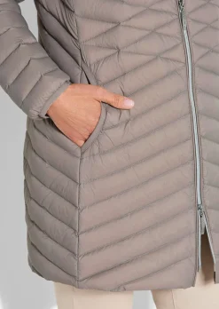 Doudoune longue féminine avec matelassage flatteur