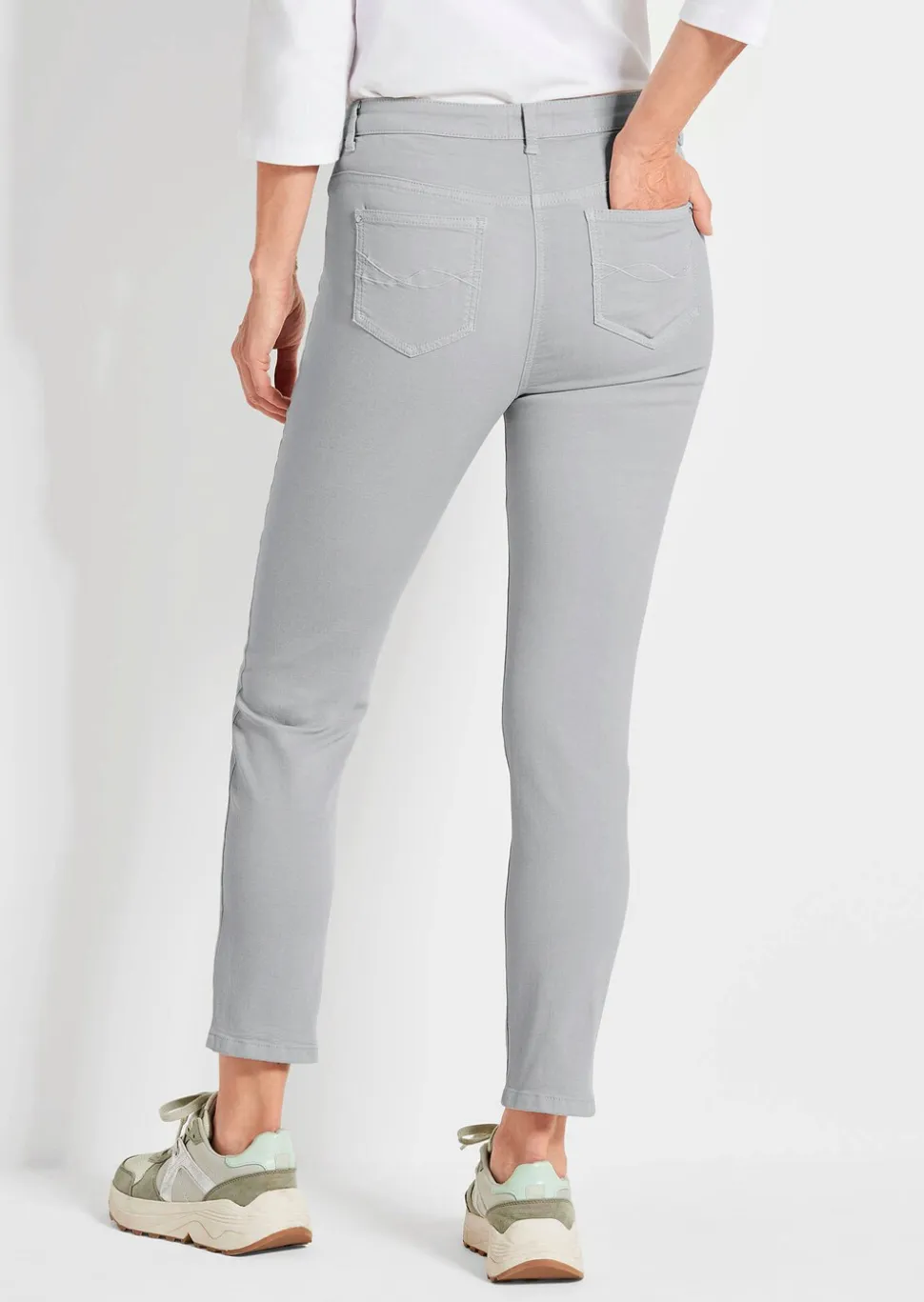 Jean 7/8 BELLA en qualité Super-Stretch