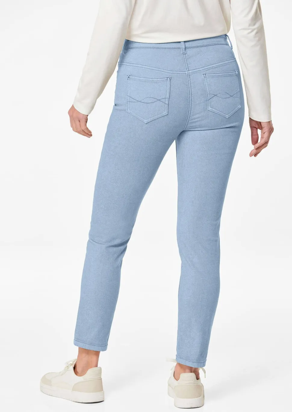 Jean 7/8 BELLA en qualité Super-Stretch