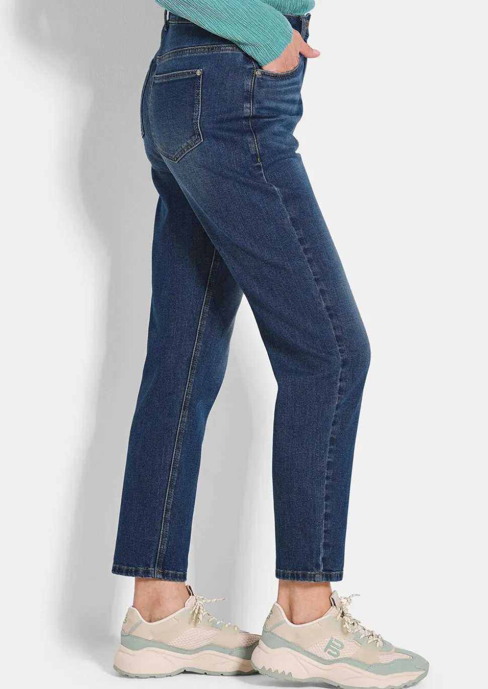Jean mom SARA en coton stretch