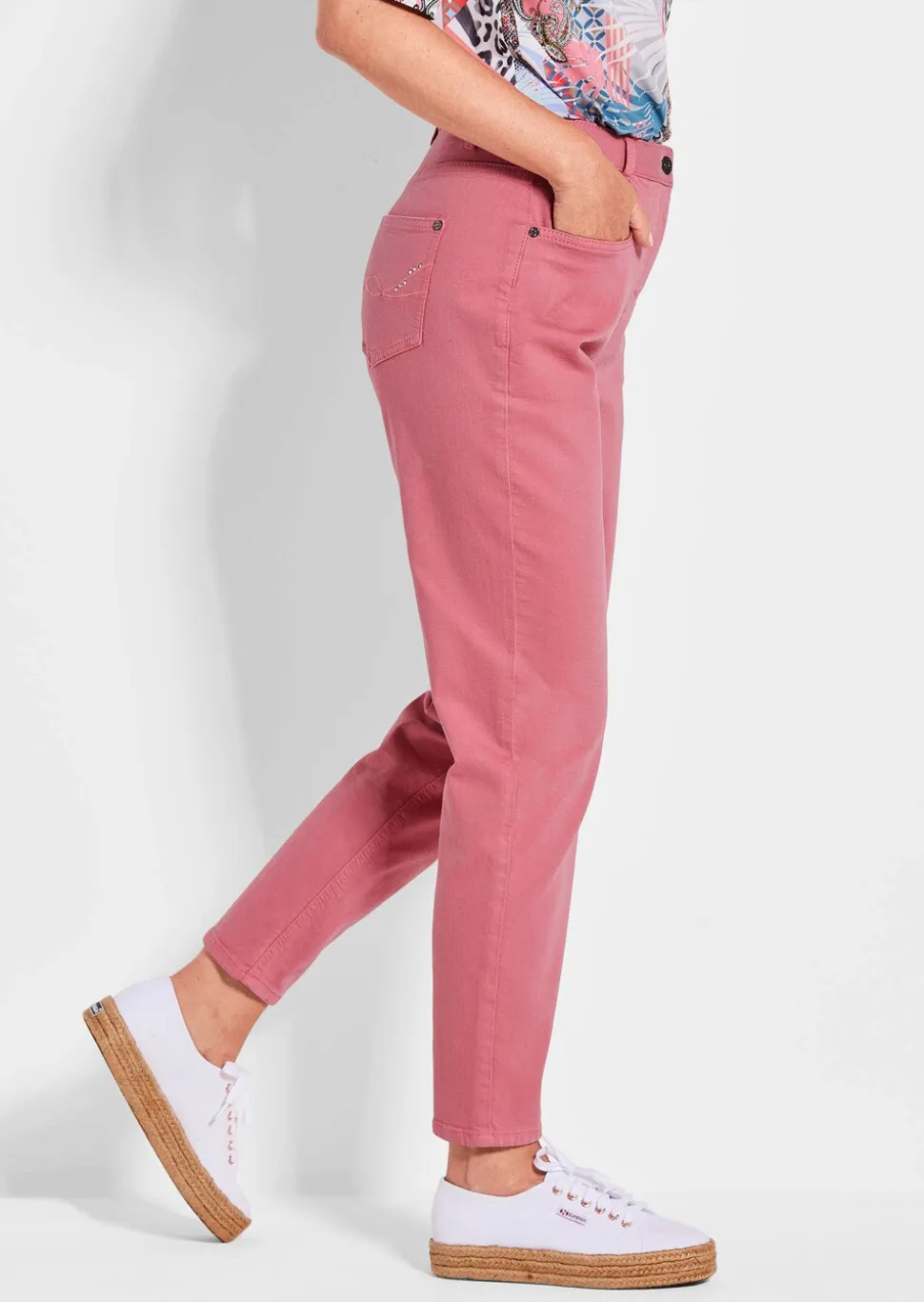 Jean SARA avec ceinture montée en forme