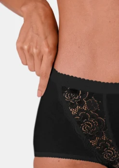 Lot de 4 slips taille basse avec empiècement en dentelle