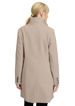 Manteau laineux avec motif à chevrons