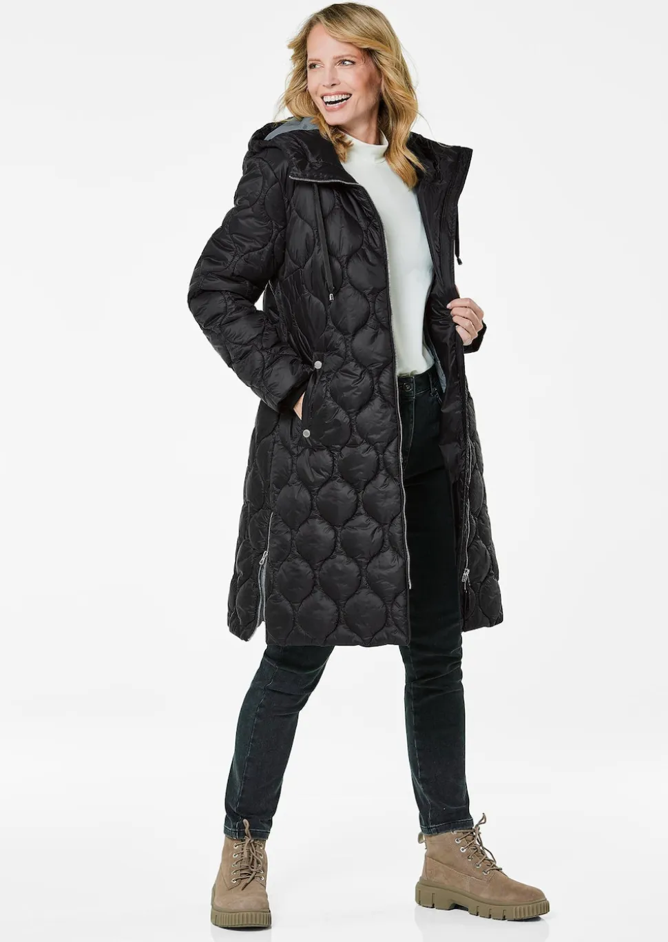 Manteau matelassé avec capuche