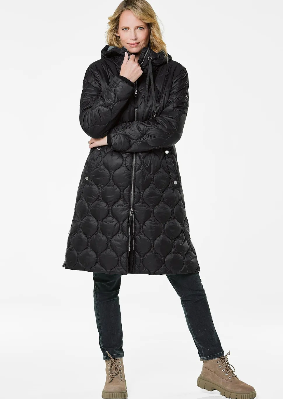 Manteau matelassé avec capuche