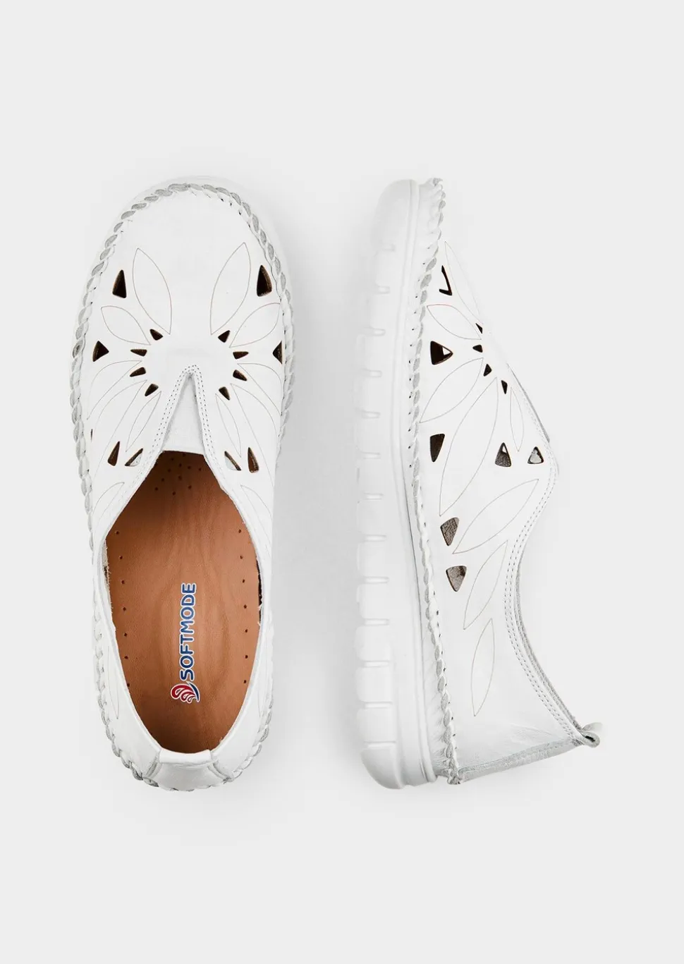 Mocassins en cuir avec motif ajouré
