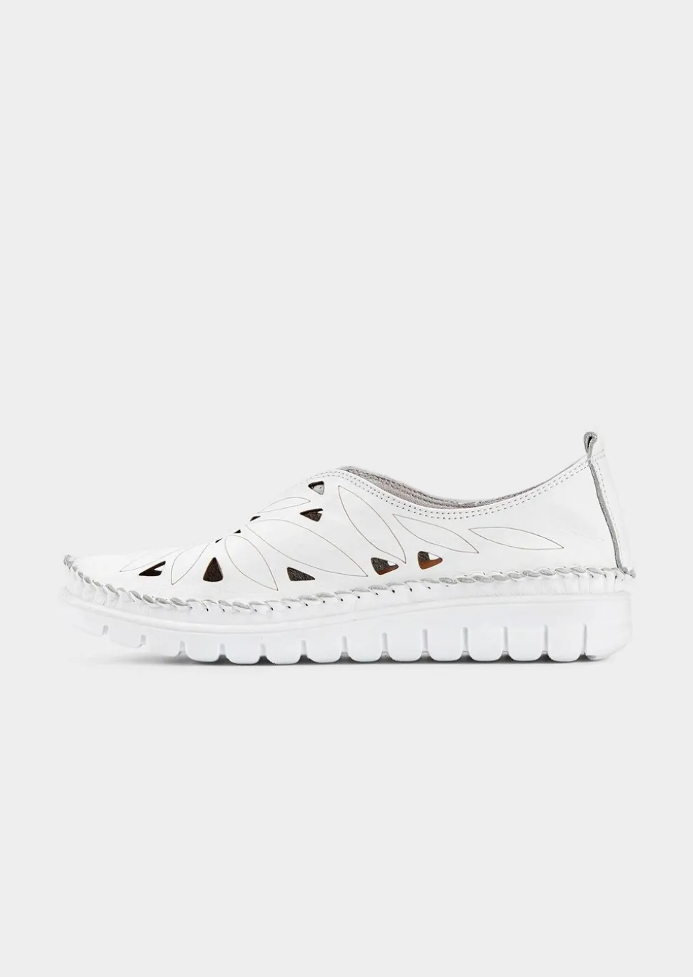Mocassins en cuir avec motif ajouré