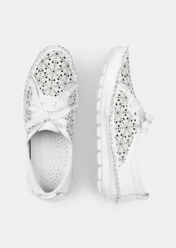 Mocassins en cuir avec motif ajouré
