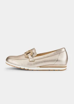Mocassins en cuir brillant