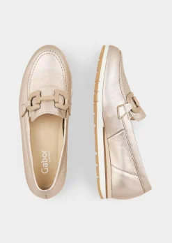 Mocassins en cuir brillant