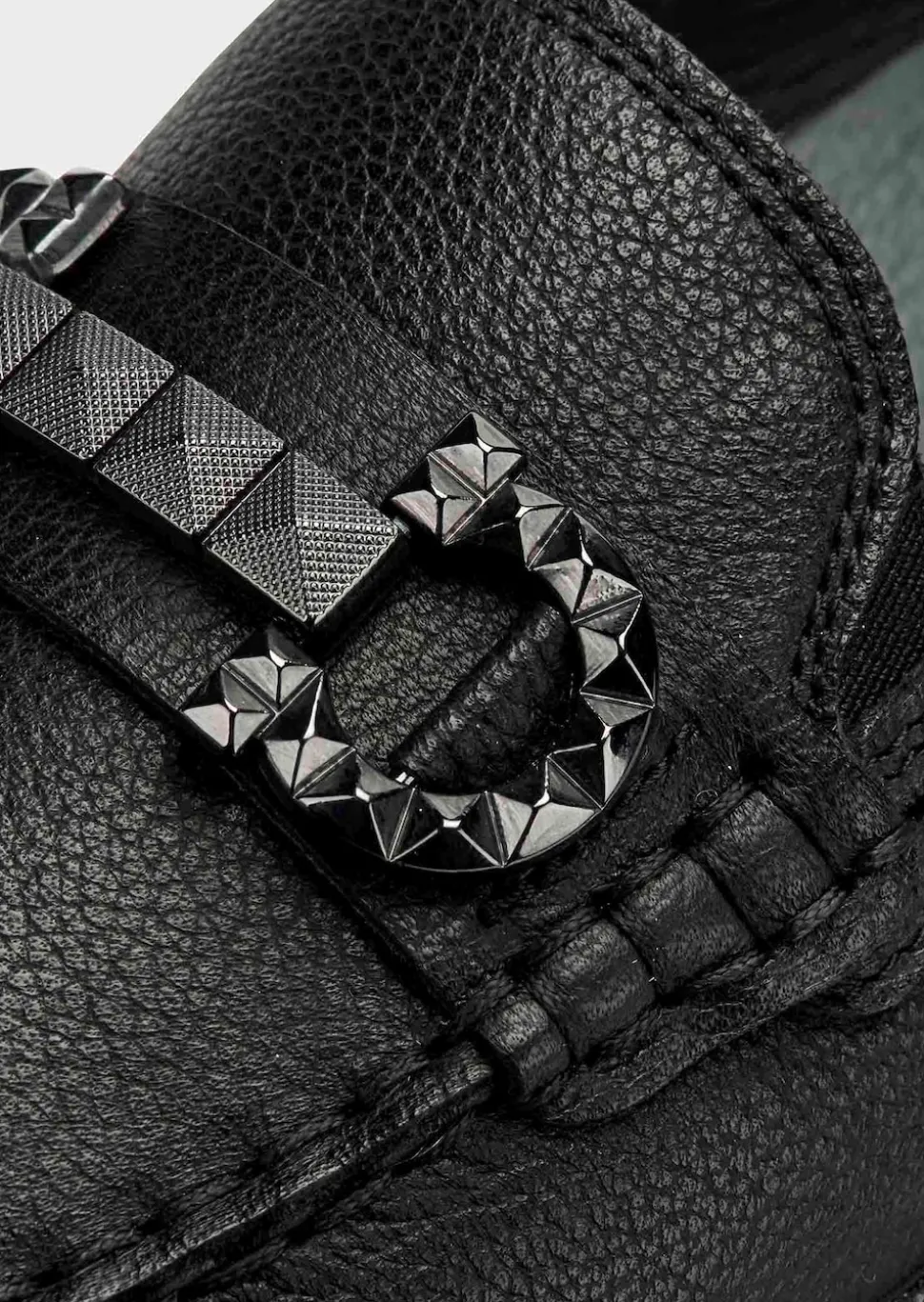 Mocassins élégants en cuir