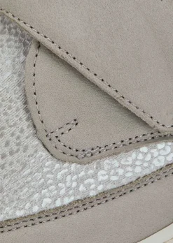 Mocassins à scratch réglable
