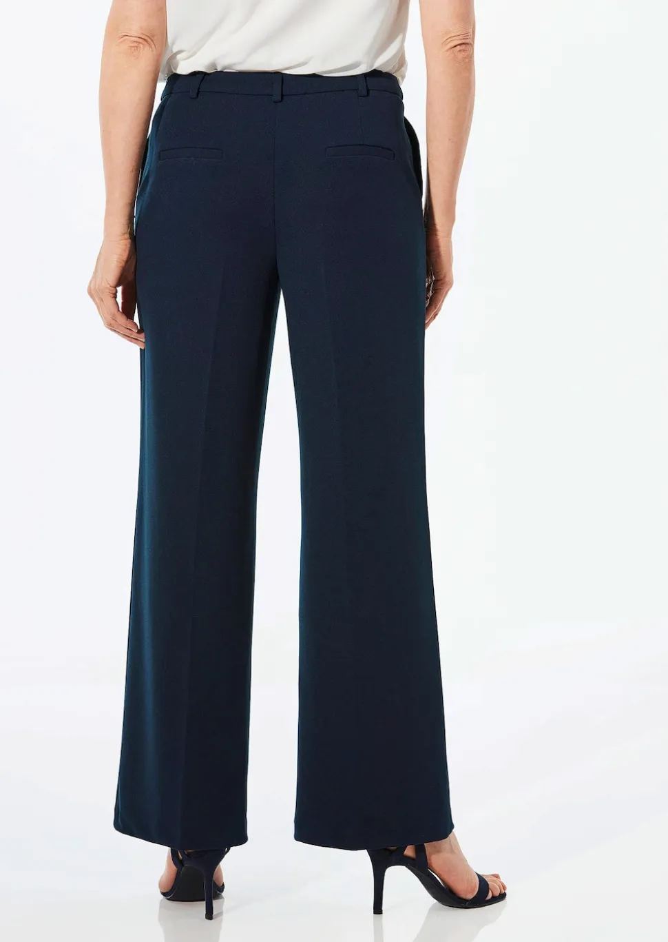 Pantalon ample VERA avec plis repassés