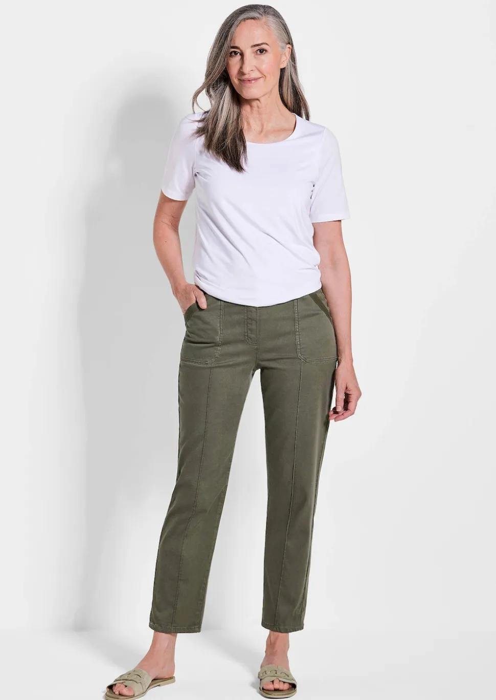 Pantalon cargo SARA avec plis nervurés