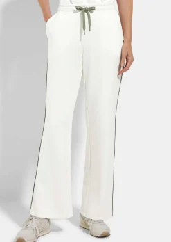 Pantalon en sweat avec passepoil contrastant sur le côté