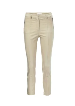 Pantalon extensible avec des coutures supplémentaires