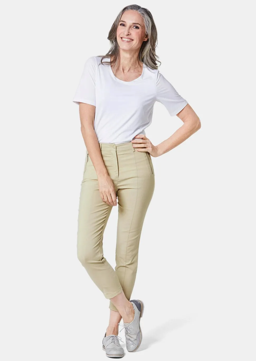 Pantalon extensible avec des coutures supplémentaires