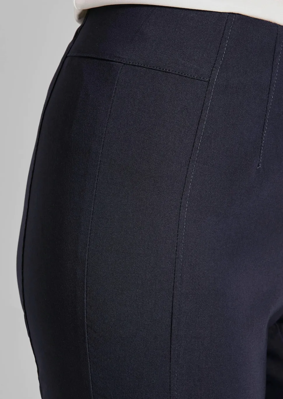 Pantalon 7/8 LOUISA en Super-Stretch