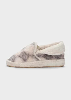 Pantoufles en peluche avec motif losange