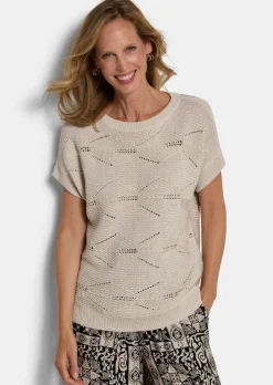 Pull ajouré, légèrement brillant