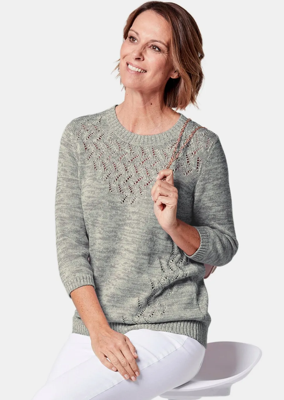 Pull avec motif ajouré séduisant
