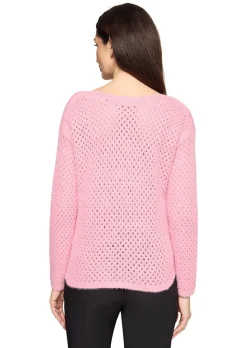 Pull douillet avec motif ajouré