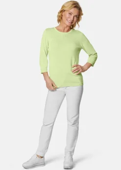 Pull d'été en tricot ajouré