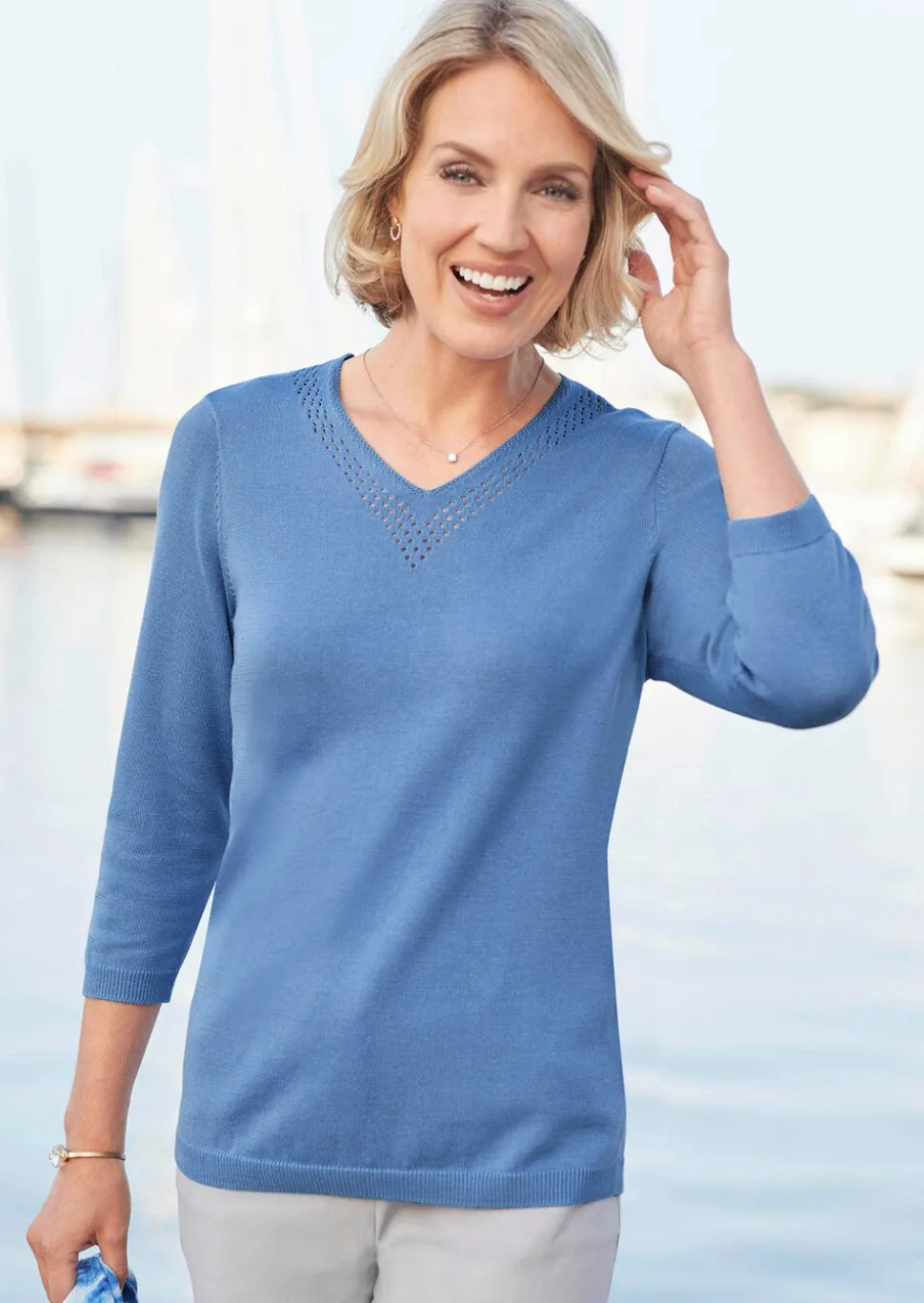 Pull encolure en V
