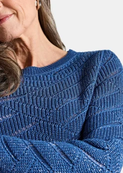 Pull en maille ajourée et tricot côtelé