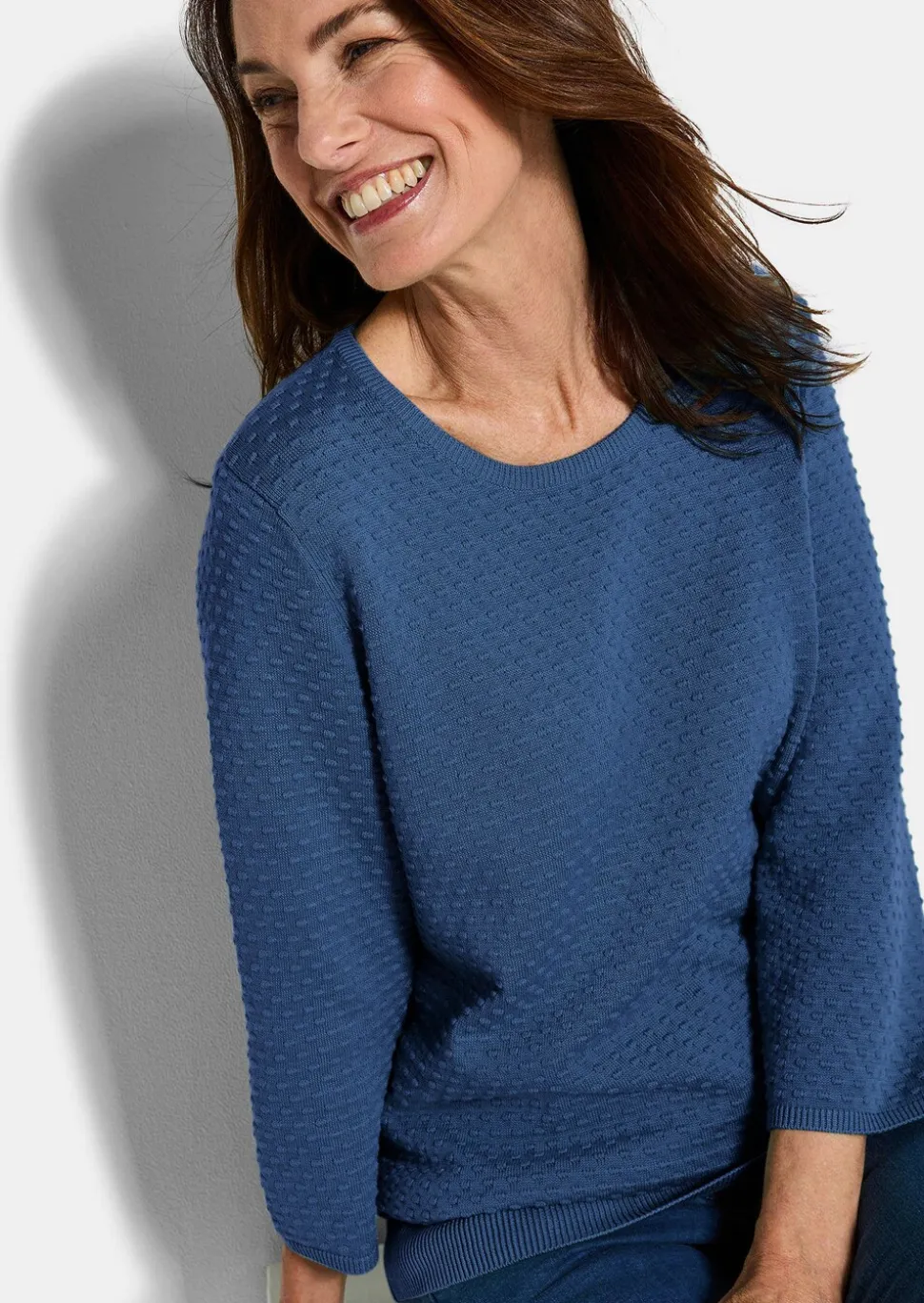 Pull en tricot avec motif à pois