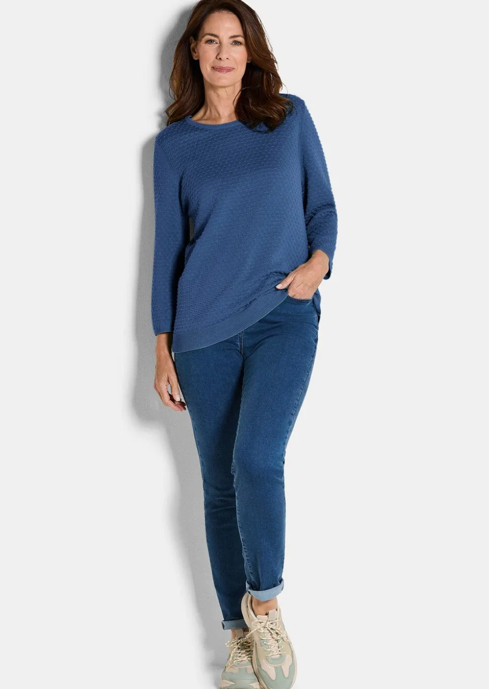 Pull en tricot avec motif à pois
