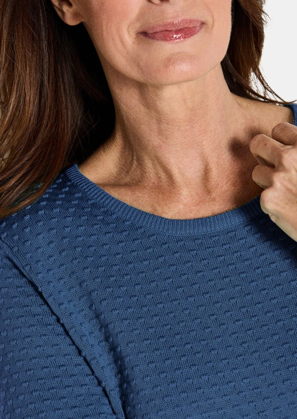 Pull en tricot avec motif à pois