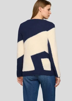 Pull en tricot et fil plume