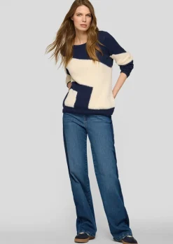 Pull en tricot et fil plume