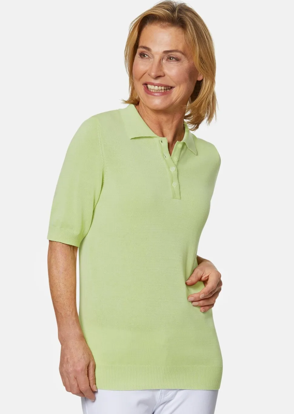Pull en tricot à manches courtes et col chemisier