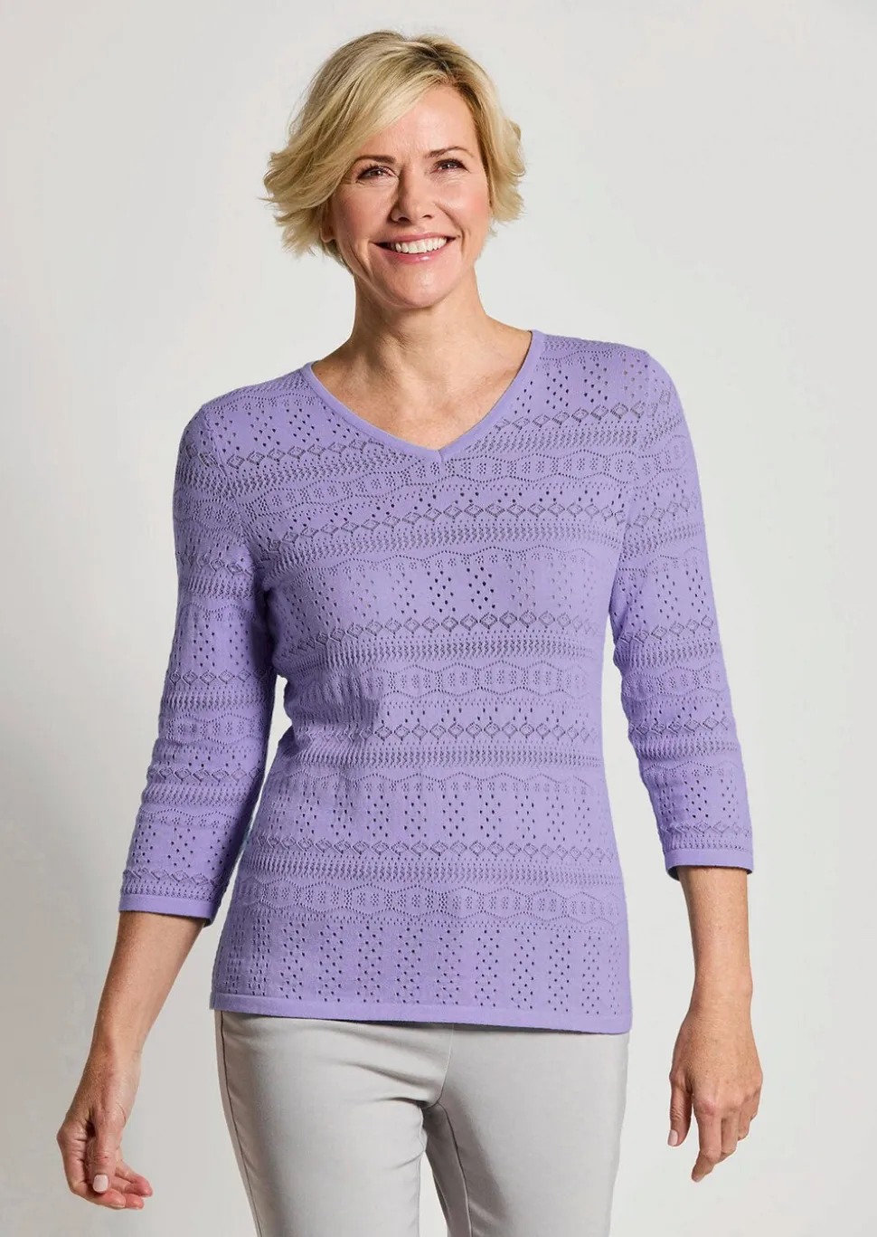 Pull léger en tricot à motif ajouré